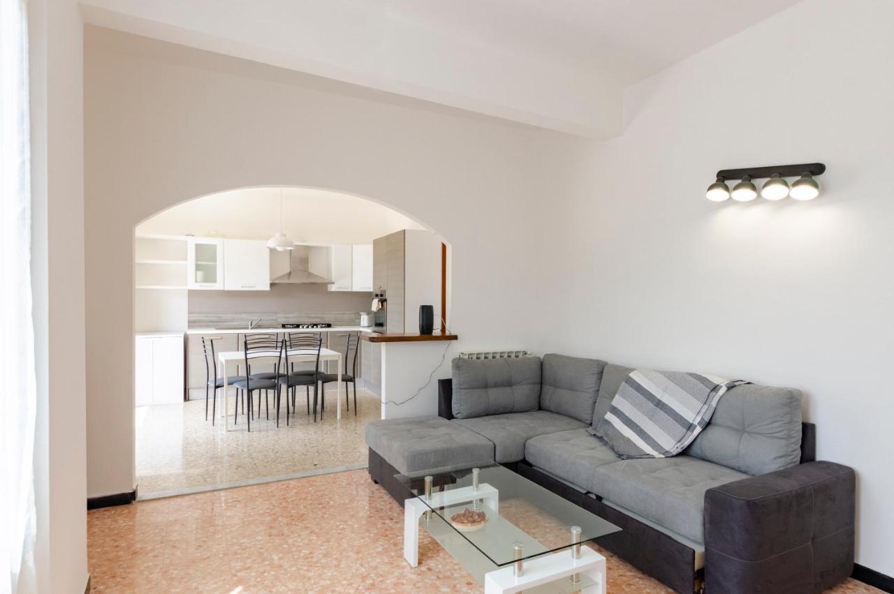 Joivy Family Flat With 3 Balconies, 10 Min To Beach Moneglia Kültér fotó