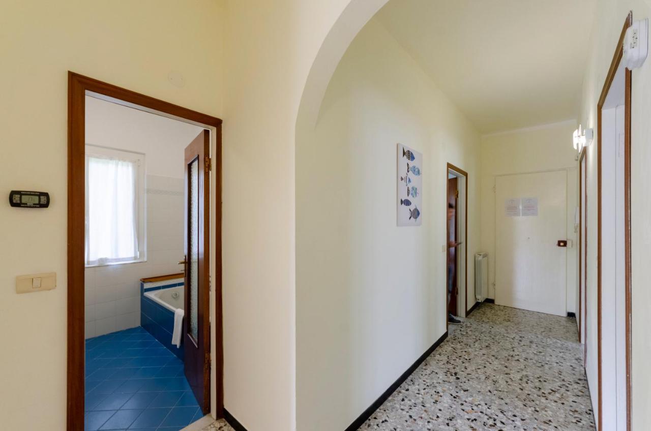 Joivy Family Flat With 3 Balconies, 10 Min To Beach Moneglia Kültér fotó